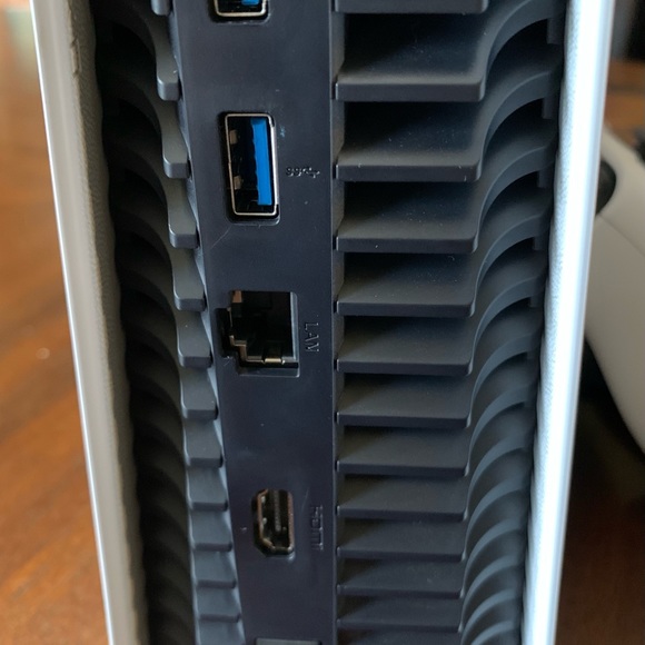 PlayStation 5 Digital Version - Picture 6 of 6